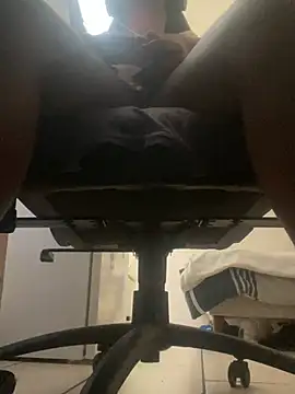 Snapshot of YesTheSexiest chatting on 18, 1, 2026 YesTheSexiest online show from 18, 1, 2026