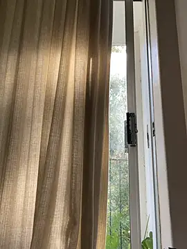 YesTheSexiest online show from 24, 3, 2026