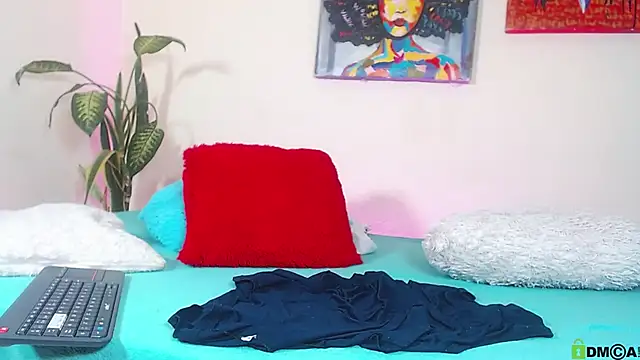 natasha jm online show from 19, 10, 2025