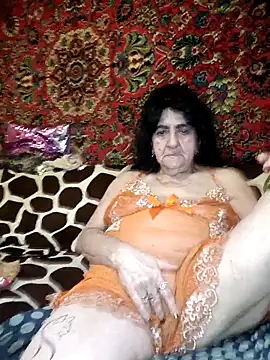 Lovely Lori online show from 23, 10, 2025