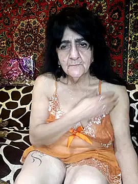 Lovely Lori online show from 28, 10, 2025