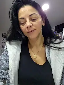 bruneta sexy23 online show from 6, 2, 2025