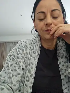 Snapshot of bruneta_sexy23 chatting on 1, 3, 2026 bruneta sexy23 online show from 1, 3, 2026