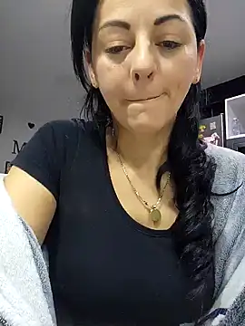 bruneta sexy23 online show from 3, 2, 2025