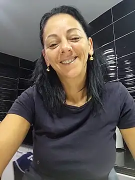 bruneta sexy23 online show from 27, 9, 2025