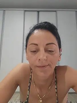 Snapshot of bruneta_sexy23 chatting on 3, 7, 2026 bruneta sexy23 online show from 3, 7, 2026