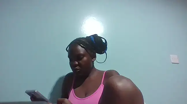 Snapshot of cute_roxie chatting on 20, 2, 2025 cute roxie online show from 20, 2, 2025