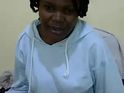 Snapshot of cute_roxie chatting on 8, 12, 2024 cute roxie online show from 8, 12, 2024