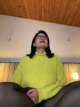 adriana71 online show from 7, 10, 2025