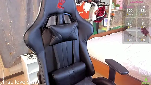 Michel Momsen online show from 14, 2, 2025