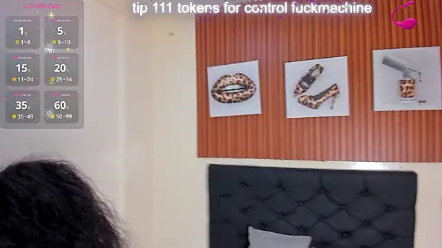 Cristale69 online show from 4, 3, 2026