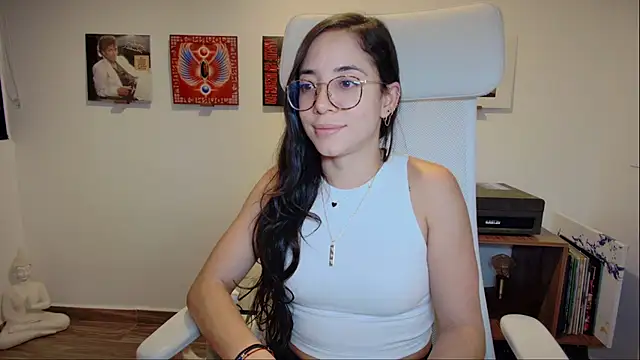 Snapshot of adriana__sosa_ chatting on 3, 12, 2025 adriana sosa online show from 3, 12, 2025