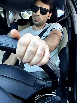 J0nyhson online show from 24, 9, 2025