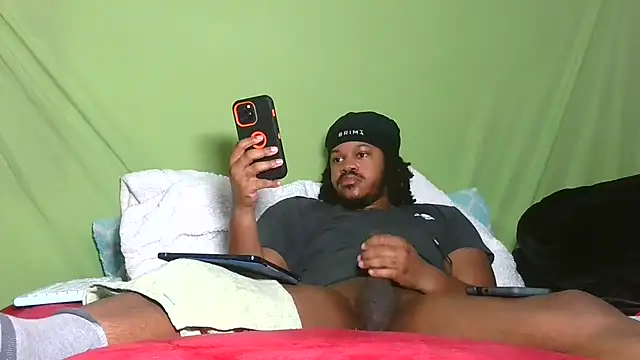 Carolinayoungin online show from 13, 10, 2025