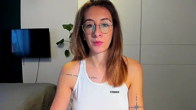 DesireMore90 online show from 15, 11, 2025