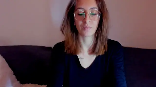 DesireMore90 online show from 3, 3, 2026