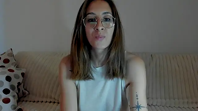 DesireMore90 online show from 28, 5, 2026