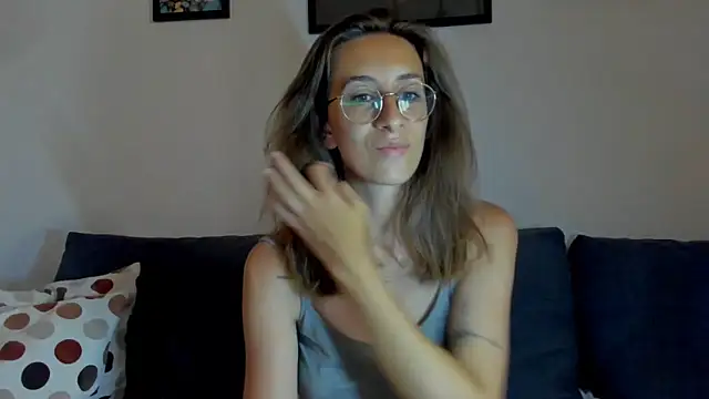 DesireMore90 online show from 29, 6, 2026