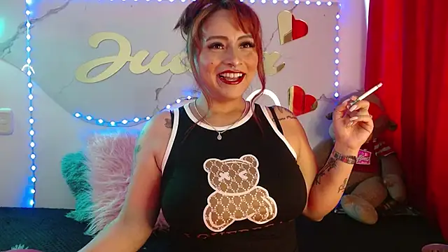 juanitared online show from 2, 12, 2025