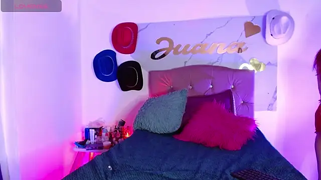 juanitared online show from 9, 4, 2026