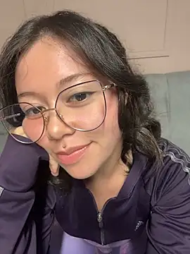 abbyhall  online show from 6, 5, 2026