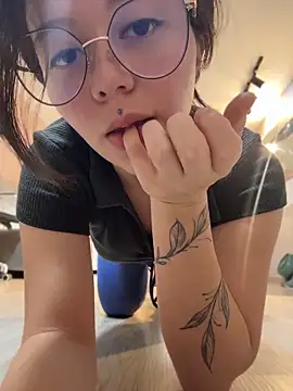 abbyhall  online show from 26, 5, 2026