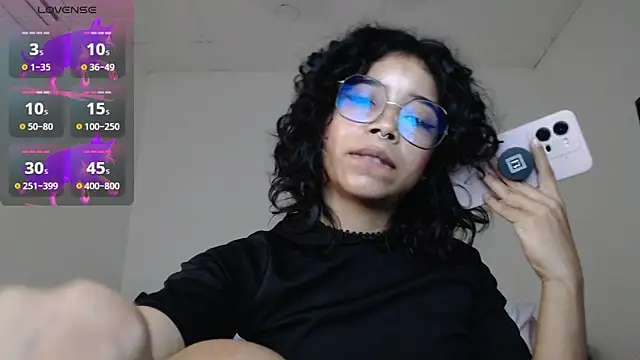 Putaku San online show from 7, 10, 2025