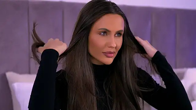 AnaisBellas online show from 15, 11, 2025