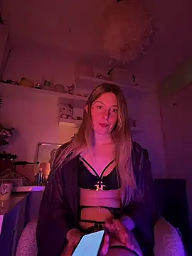 VeraSerephina online show from 7, 6, 2026