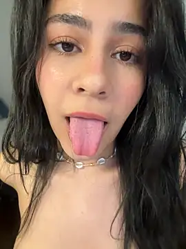 CuteKira7 online show from 3, 6, 2026