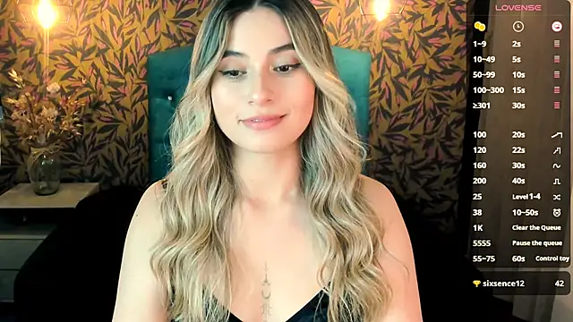 Snapshot of KiaraCarter chatting on 26, 2, 2025 KiaraCarter online show from 26, 2, 2025