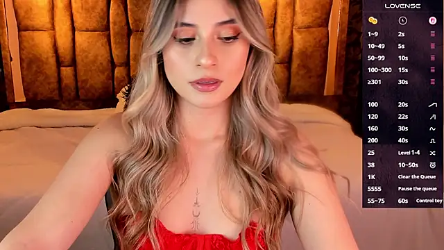 Snapshot of KiaraCarter chatting on 7, 10, 2025 KiaraCarter online show from 7, 10, 2025