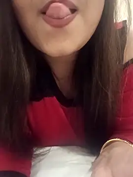 Snapshot of Lusty_Wife1 chatting on 11, 11, 2025 Lusty Wife1 online show from 11, 11, 2025