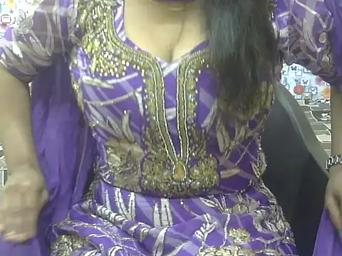 Snapshot of Lusty_Wife1 chatting on 17, 11, 2025 Lusty Wife1 online show from 17, 11, 2025