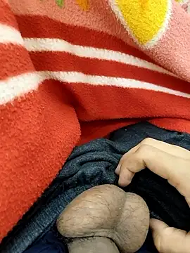 Horny boy321 online show from 16, 9, 2025