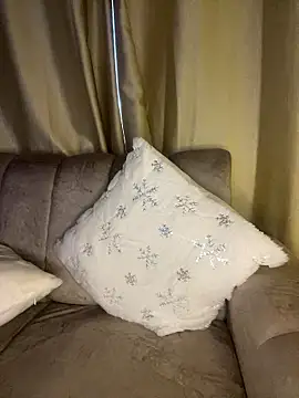 AgathaGeorgiou online show from 7, 1, 2026