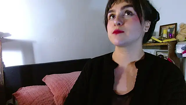 Snapshot of collette_beaufoy_ chatting on 11, 6, 2026 collette beaufoy online show from 11, 6, 2026