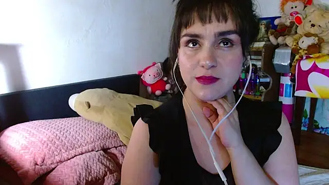 collette beaufoy  online show from 4, 5, 2026