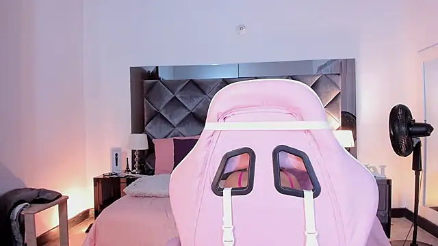 mikaela stone online show from 3, 12, 2024