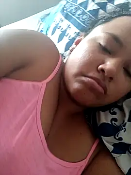 Snapshot of Julietha323 chatting on 27, 12, 2024 Julietha323 online show from 27, 12, 2024