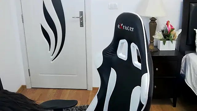 AmyPure  online show from 24, 3, 2026