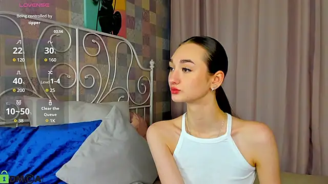 Kelly Powell online show from 6, 11, 2025