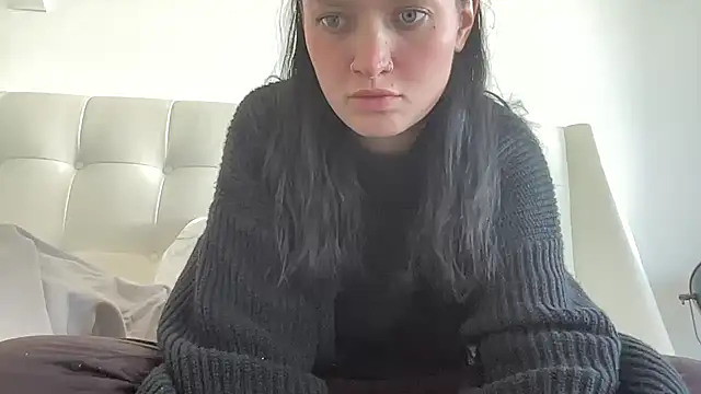 Snapshot of mariemelissah chatting on 18, 12, 2025 mariemelissah online show from 18, 12, 2025