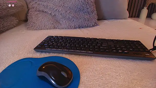 SHANONCLARK online show from 30, 11, 2025