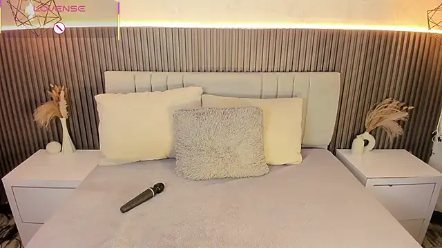 SHANONCLARK online show from 11, 10, 2025