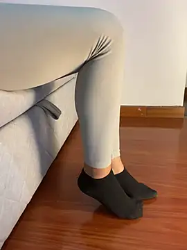 marthina thompsson online show from 28, 2, 2025