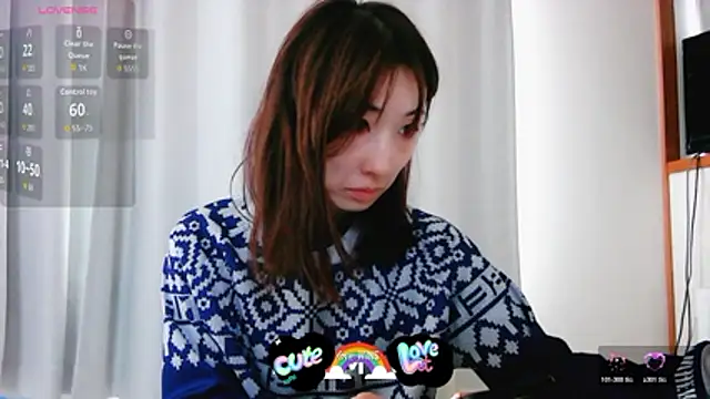 Snapshot of Love_me_Eri_ chatting on 2, 11, 2025 Love me Eri online show from 2, 11, 2025