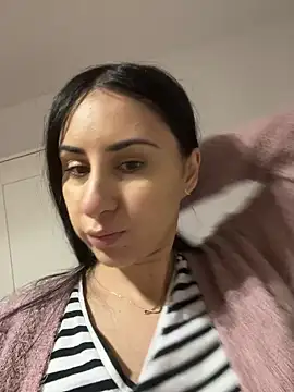 JenniferEdith online show from 8, 12, 2024