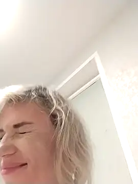 Linda Gregory online show from 21, 9, 2025