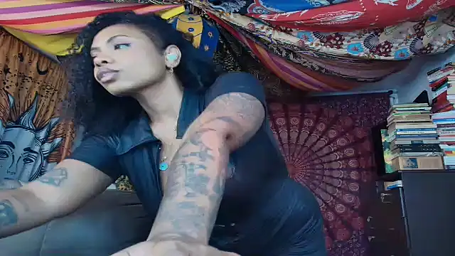 ElizaGrey  online show from 12, 4, 2026